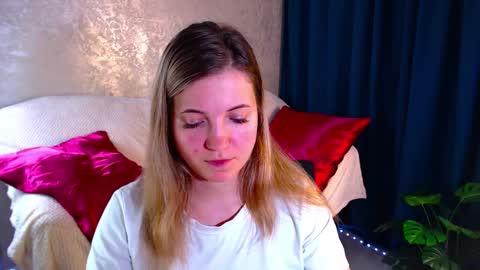 Arlana online show from November 8, 7:55 am