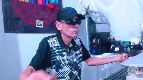 armaduradeacero online show from September 20, 9:23 am