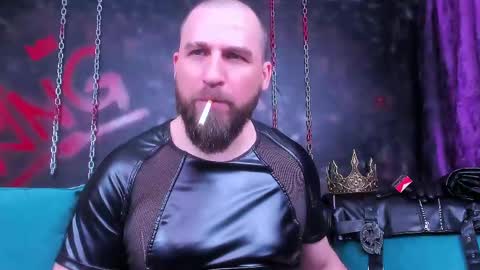 Armando online show from April 21, 2:51 am