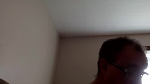 armyguy5311 online show from May 9, 7:09 pm