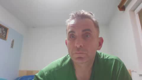 aromannn online show from December 18, 8:03 pm