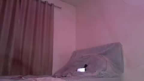Snapshot of arombadacufofo chatting on September 25, 8:05 pm Cute Ass Princess online show from September 25, 8:05 pm