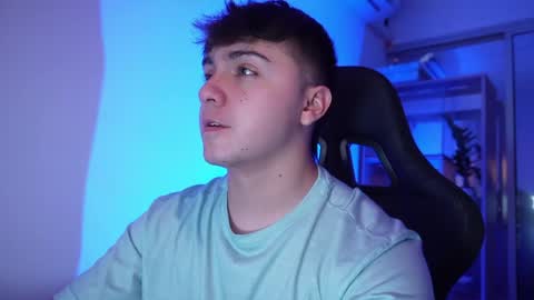 aron__cooper online show from April 21, 3:13 am