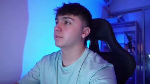 aron__cooper online show from April 1, 1:41 pm