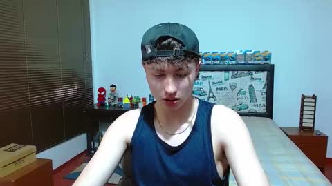 Aaron online show from February 24, 8:25 pm