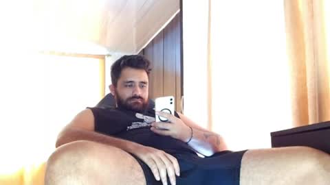 aronmiller online show from April 11, 3:49 pm