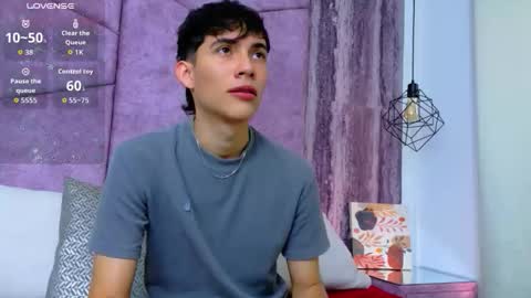 Arontawers online show from April 23, 7:26 pm