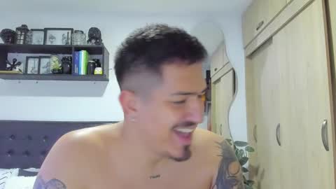 ARON  Independent model  online show from March 5, 1:36 am