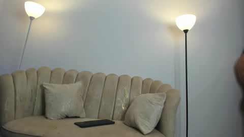   online show from October 17, 12:58 am