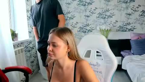 art_cam_ online show from June 21, 9:16 am