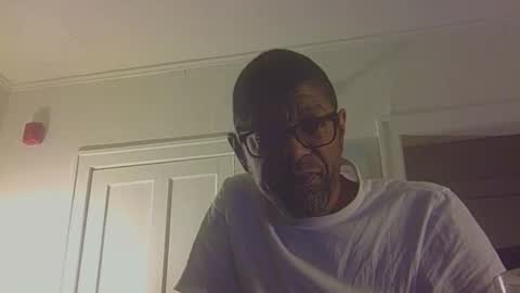 Arteblazze not daddy boy bitch or nigga online show from April 18, 1:40 am