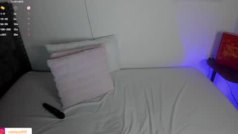 ESTEFANY online show from April 6, 2:09 am