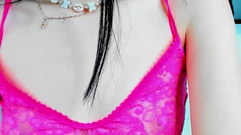 Snapshot of artemisa_leon chatting on September 10, 4:57 am artemisa_leon online show from September 10, 4:57 am