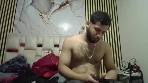 arthur1718 online show from February 10, 11:41 pm