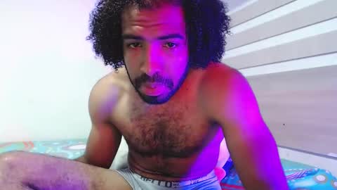 Snapshot of arthur_jamess chatting on September 24, 1:34 am arthur_jamess online show from September 24, 1:34 am