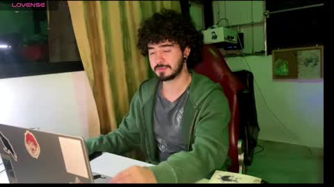 Snapshot of artorias_4 chatting on October 24, 4:46 am artorias 4 online show from October 24, 4:46 am