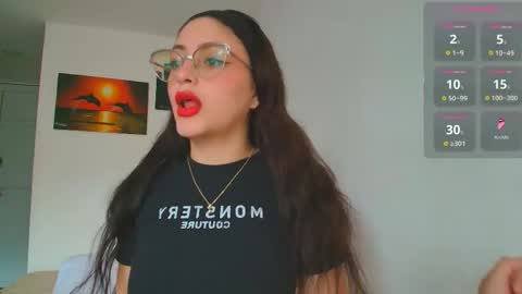 Im juli online show from April 7, 12:07 pm