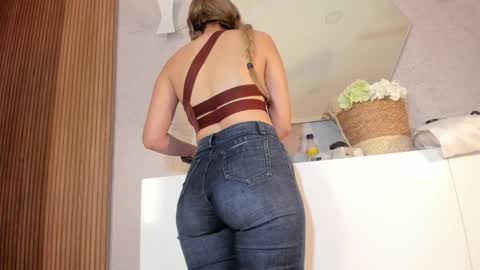 Ary online show from November 6, 8:17 am