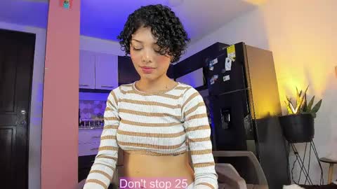 Ariana and Kelsieh online show from April 13, 6:17 am