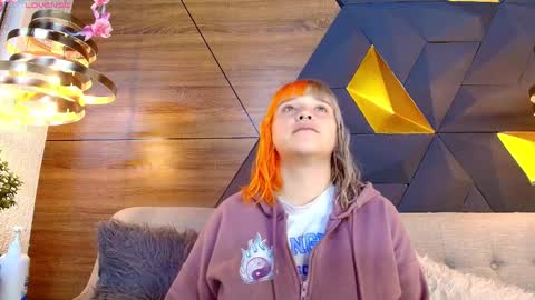 sofia online show from February 23, 11:01 am