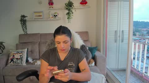 onlyfansarya 44 online show from December 20, 10:43 pm