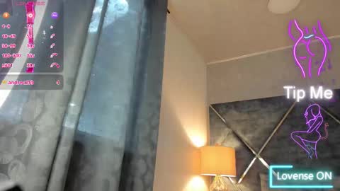 Ash Monroee  online show from March 7, 3:34 pm