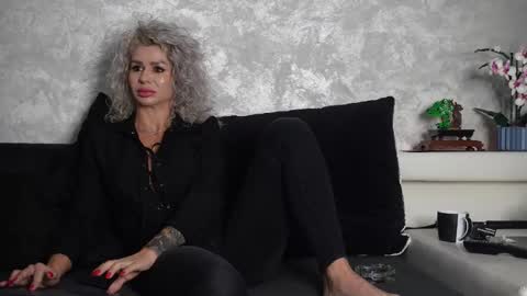 Asha online show from November 20, 9:30 am