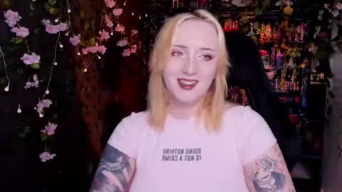 AshleyAshe  online show from June 27, 5:57 am