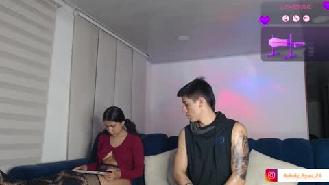 Snapshot of ashely_ryan24 chatting on September 17, 12:36 am Ashley And Ryan  online show from September 17, 12:36 am