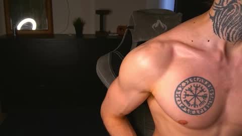 Snapshot of asher_88 chatting on September 27, 11:41 am Jerk Machine online show from September 27, 11:41 am