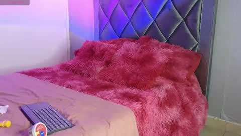 Ashley online show from February 3, 8:57 pm