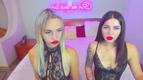 Snapshot of ashley_crashly chatting on September 13, 1:13 pm Alina online show from September 13, 1:13 pm