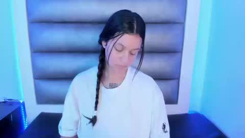 ashley_js online show from March 11, 2:09 pm