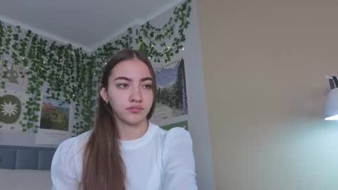 Snapshot of ashley_tempt chatting on September 17, 8:29 am Ashle online show from September 17, 8:29 am