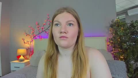 AshleyJonse online show from May 19, 4:52 am