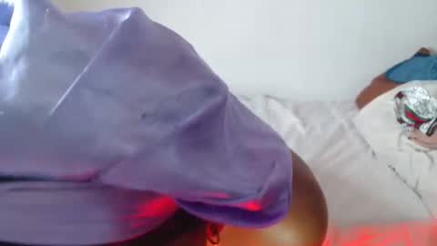 ashleyt255 online show from November 6, 7:39 pm