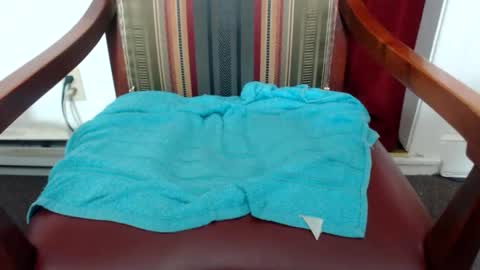 AshleyXXL or AshleyGatesXXL  Twitter Mrs Dickk Email   online show from May 10, 2:23 pm