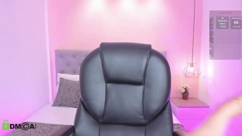 Snapshot of ashlie_dixon1 chatting on October 6, 8:59 pm Ashlie  online show from October 6, 8:59 pm