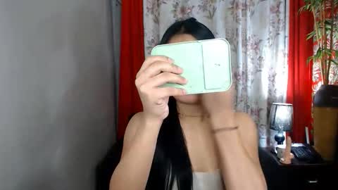 ashliemanlapaz online show from March 4, 9:06 am