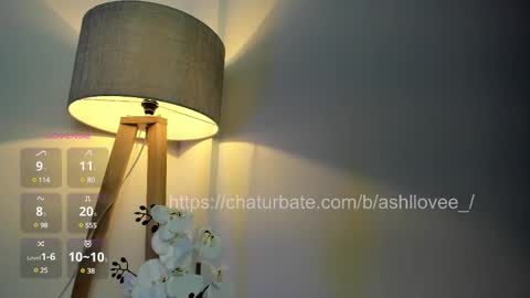 ashllovee online show from February 18, 2:38 am