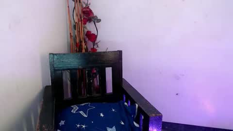 asian_lover05 online show from February 17, 1:26 am