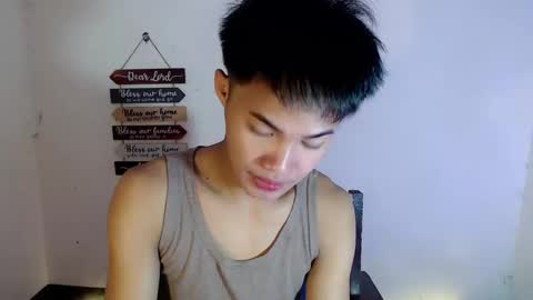 asian_lover05 online show from April 2, 5:53 pm