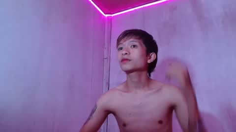 asian_macky online show from April 21, 11:39 am