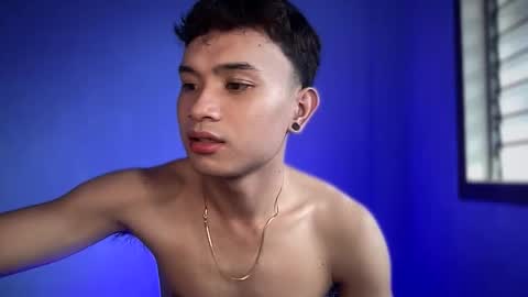 asian_paulox online show from November 30, 7:15 am