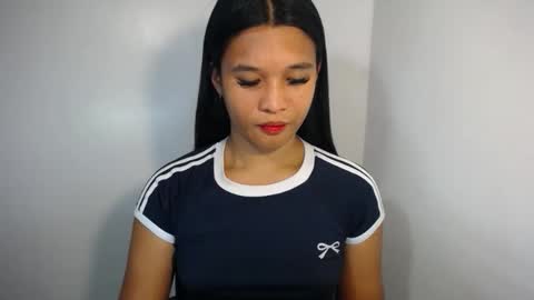 Yan online show from April 20, 6:11 pm