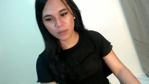 asianblk_barbiedoll online show from April 19, 6:10 pm