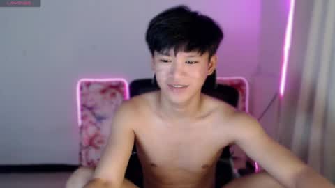 asianbrilee online show from July 14, 10:21 am