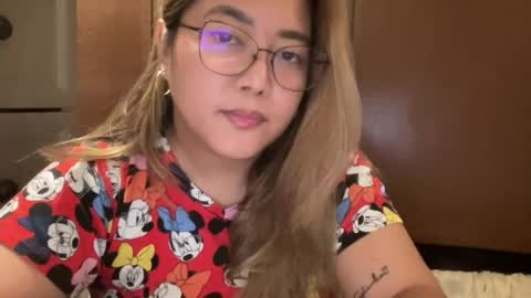 Curvy online show from June 11, 2:26 pm