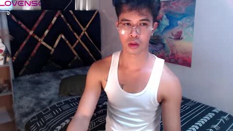 asiancum_peter online show from March 26, 2:39 am