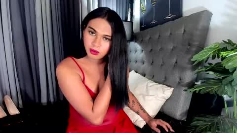 JULIA online show from May 15, 7:17 am